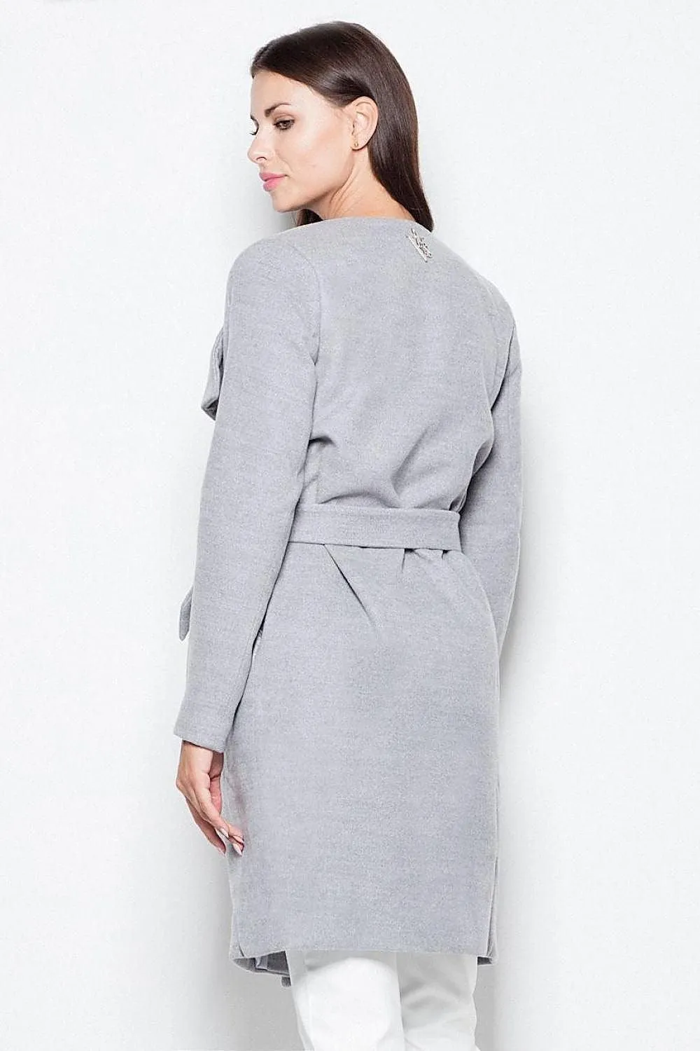 Elegant Belted Overcoat Venaton - Embrace Timeless Luxury
