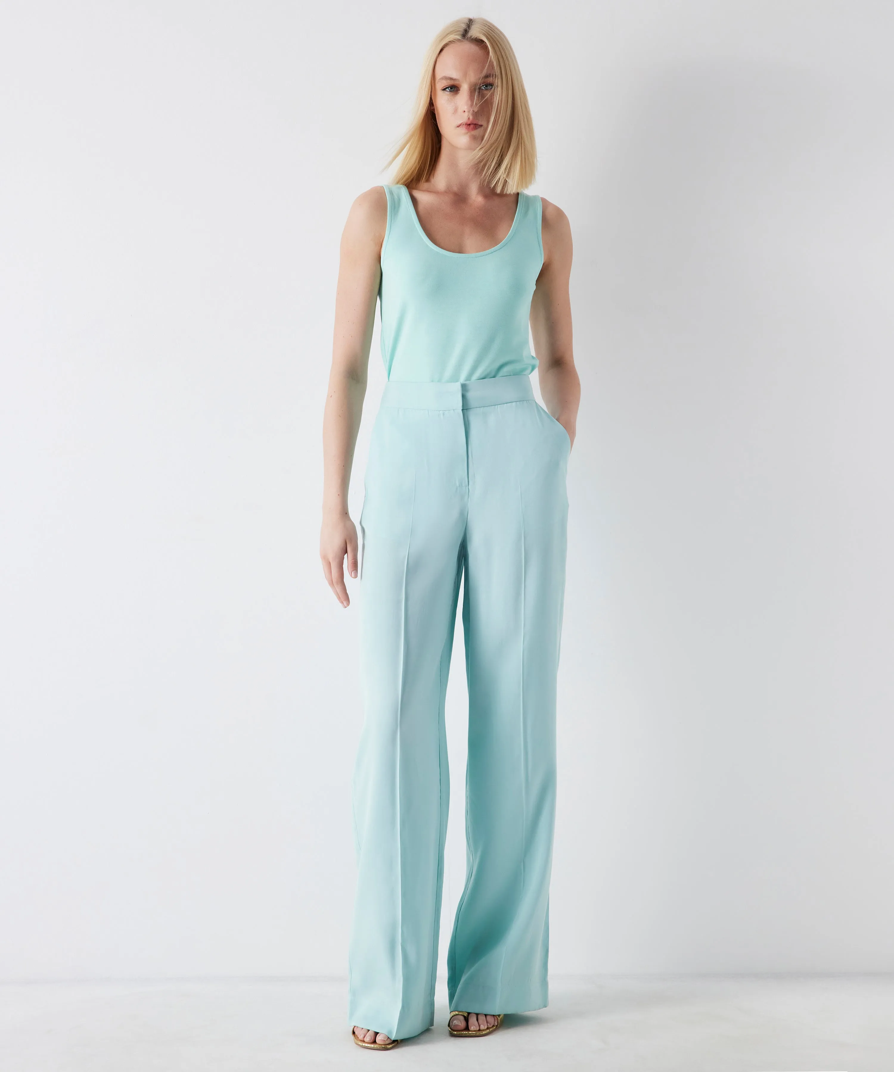 Ipekyol Basic Sleeveless Solid Top Aqua